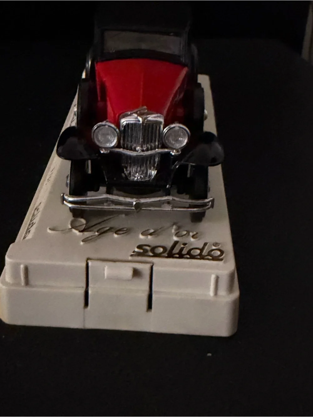 Solid Red and Black #4156Duesenberg Model J Car with Whitewall Tires